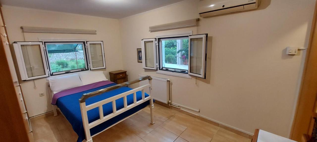 The Seasons Of Nickolas Apartment Agia Efimia