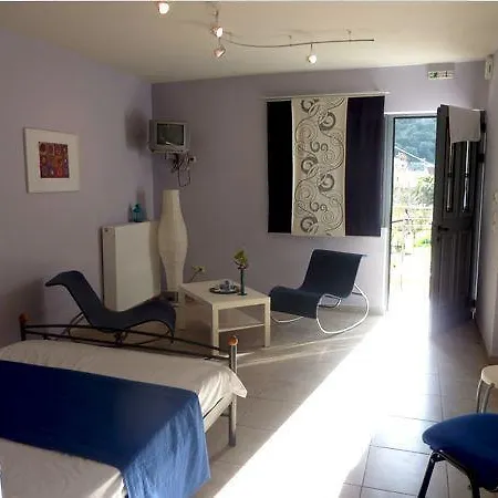 The Seasons Of Nickolas Agia Efimia Room photo